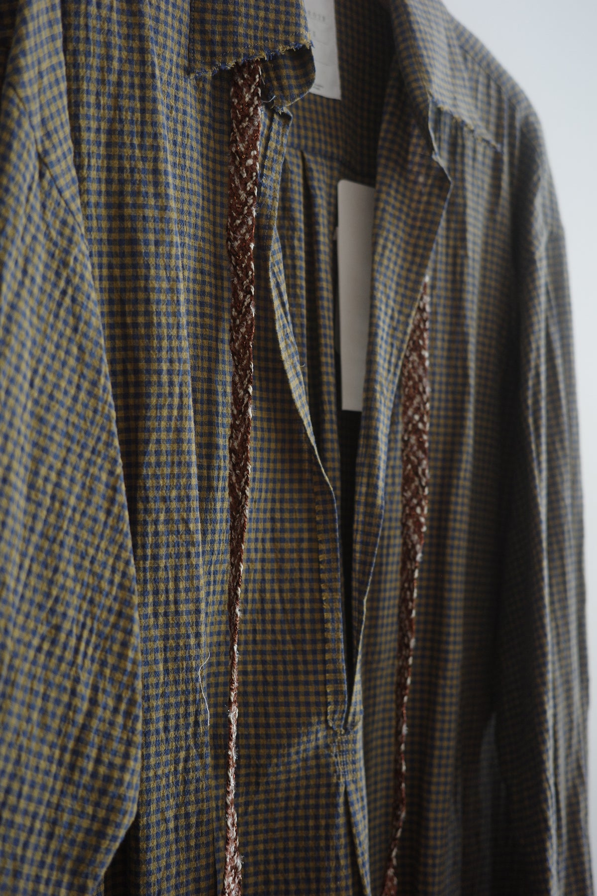 BLACKBIRD pullover shirt