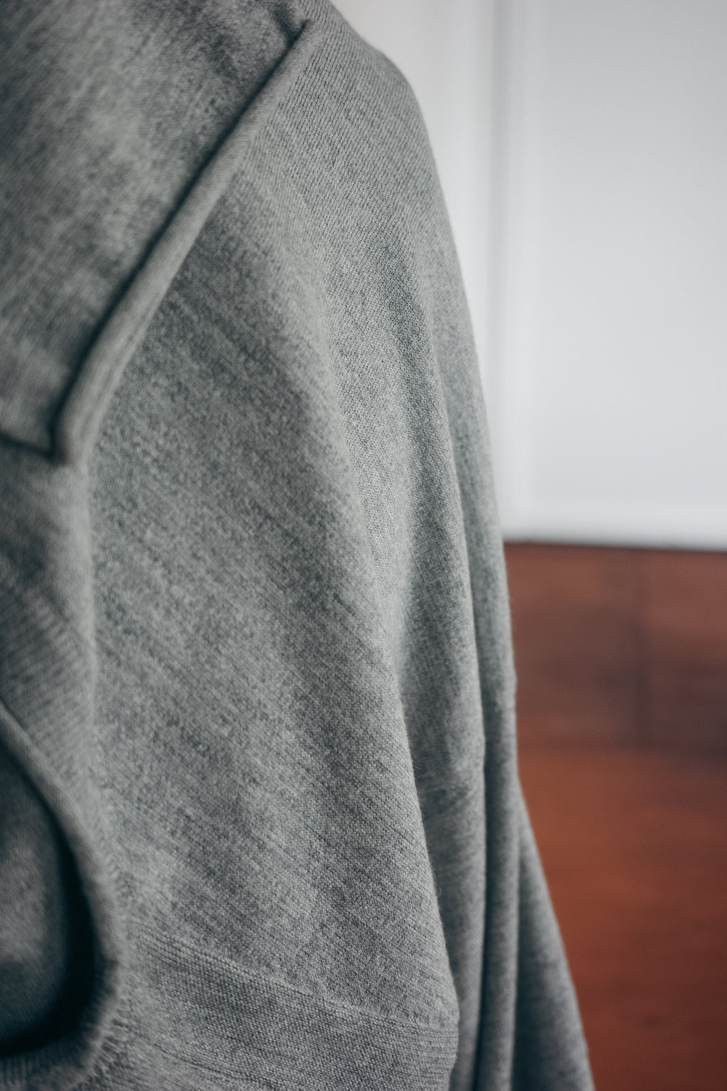 Nikki ESSENTIAL PIECES Suvin Wool Basque Shirt