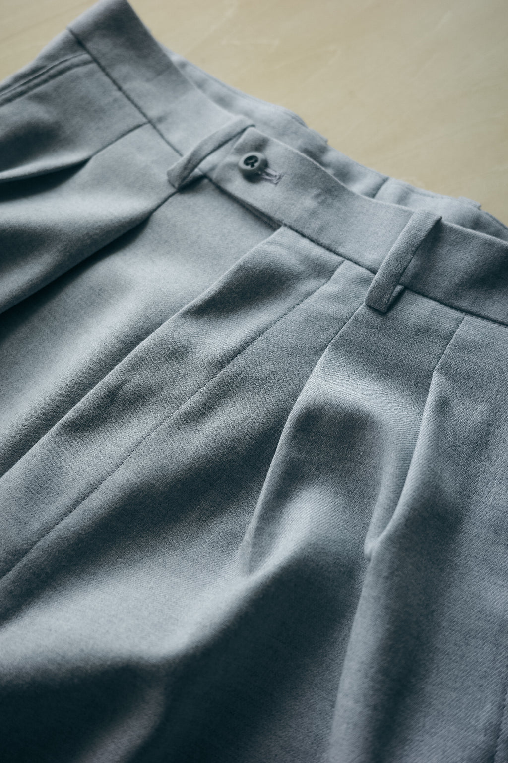 m's braque TUCKED BAGGY PANTS (The BORDER Edit.)