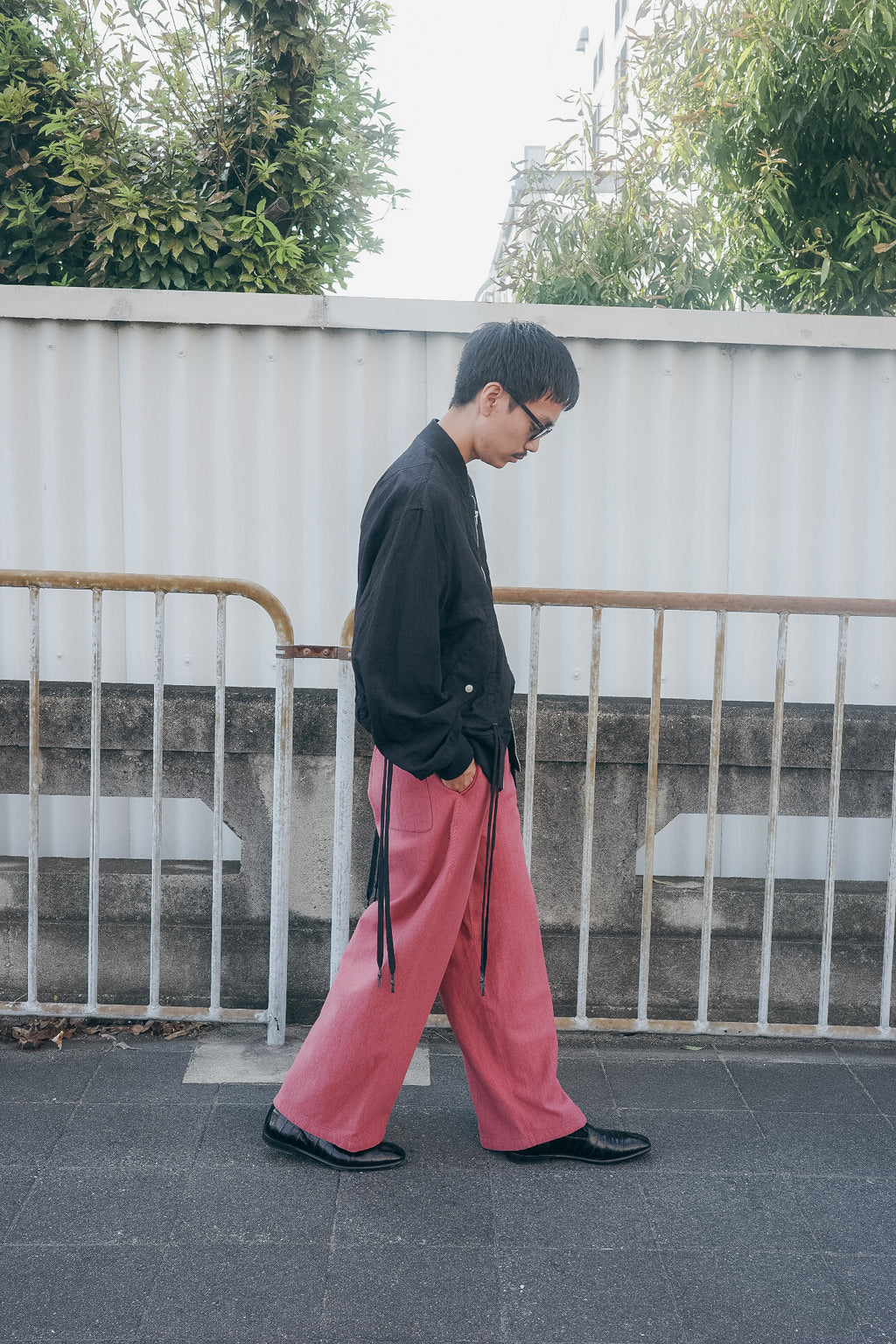 ULTERIOR FADED SILKY TERRY BAGGY SWEAT PANTS (The BORDER Edit.)