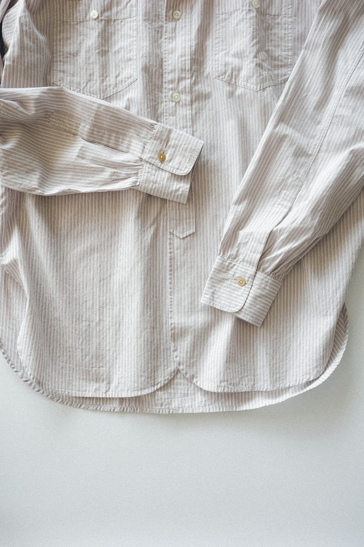 ARGILE Cut Off Shirt