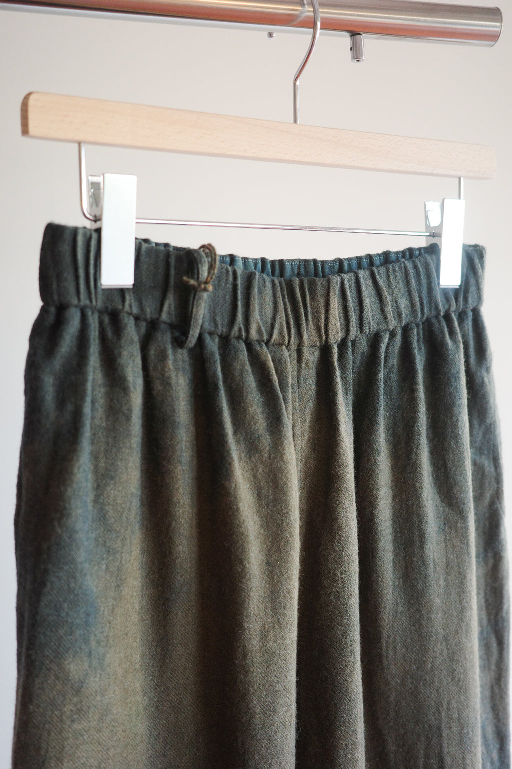Gorsch Ryukyu Indigo Dyed Brushed Ramie Linen Wool Easy Trousers