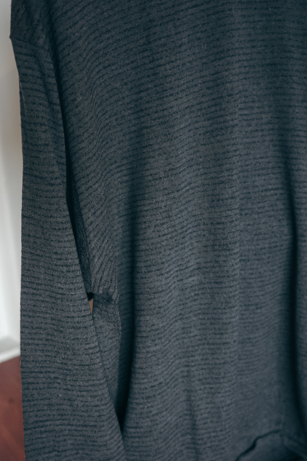 ULTERIOR SUPER FINE WOOL COTTON CUT-OFF PULLOVER (BORDER STRIPE)