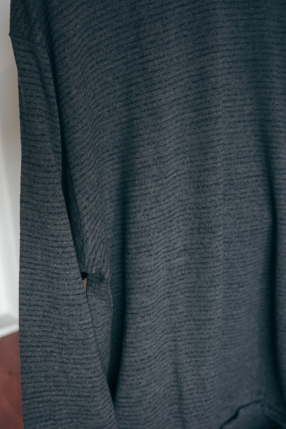 ULTERIOR SUPER FINE WOOL COTTON CUT-OFF PULLOVER (BORDER STRIPE)