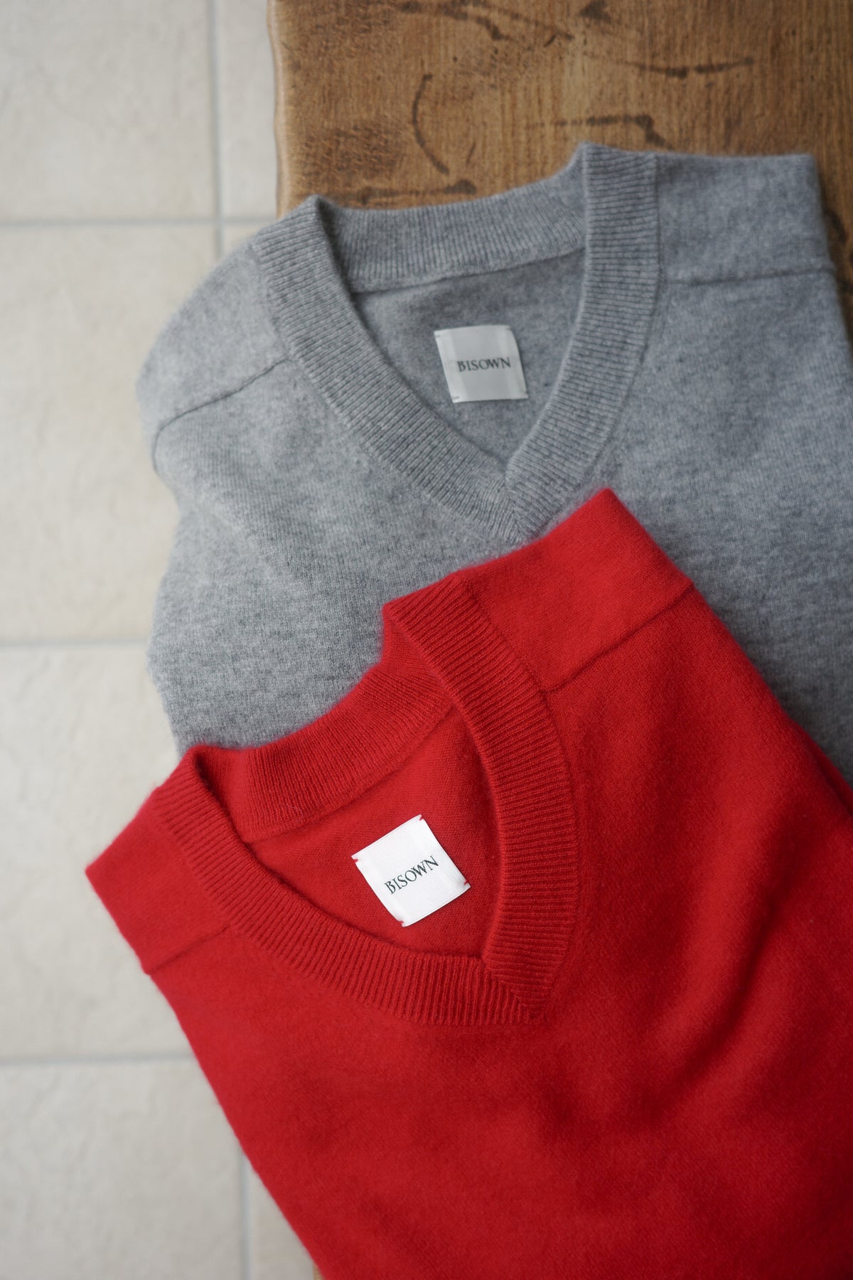 BISOWN CASHMERE B V NECK