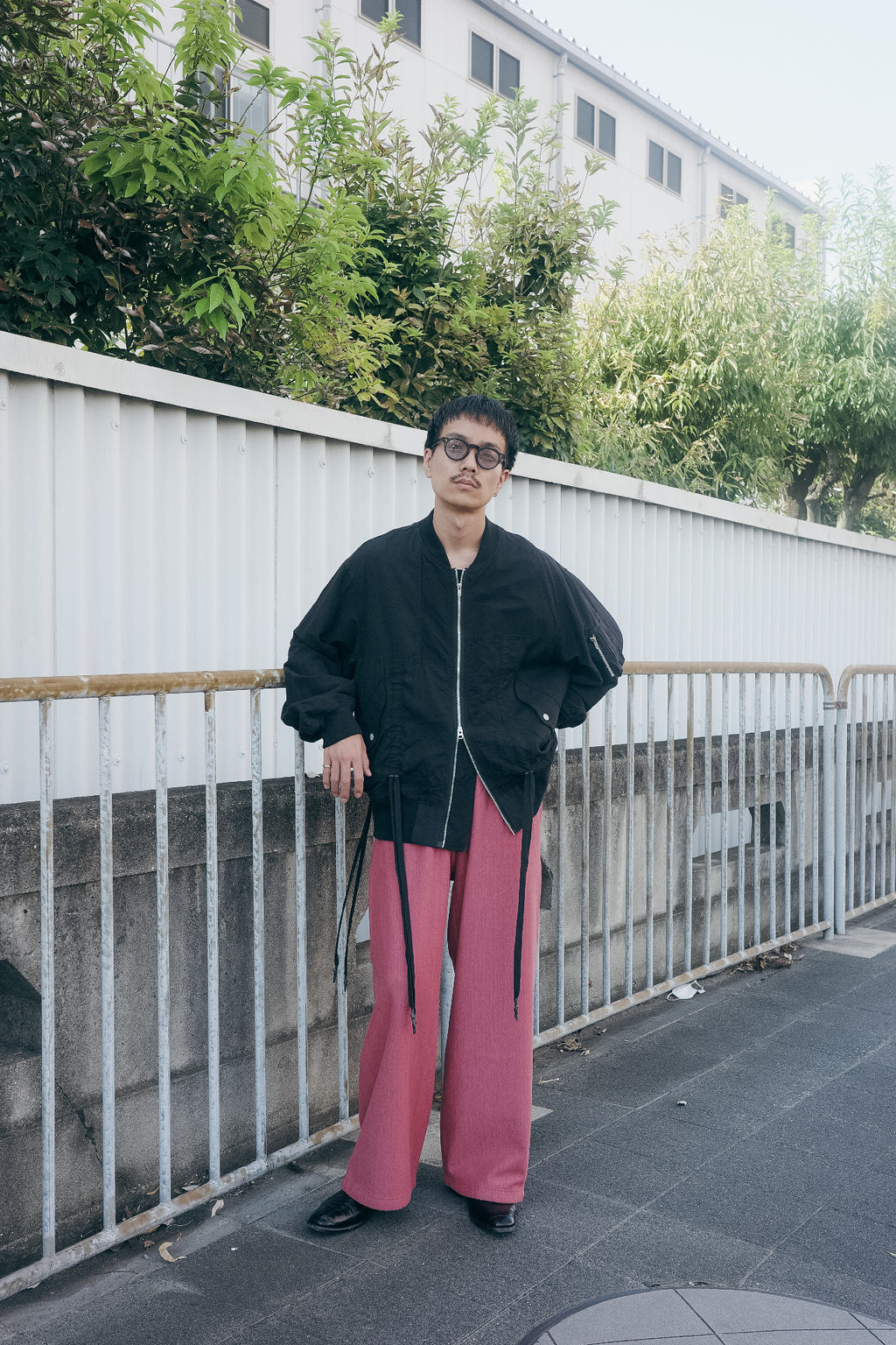 ULTERIOR FADED SILKY TERRY BAGGY SWEAT PANTS (The BORDER Edit.)