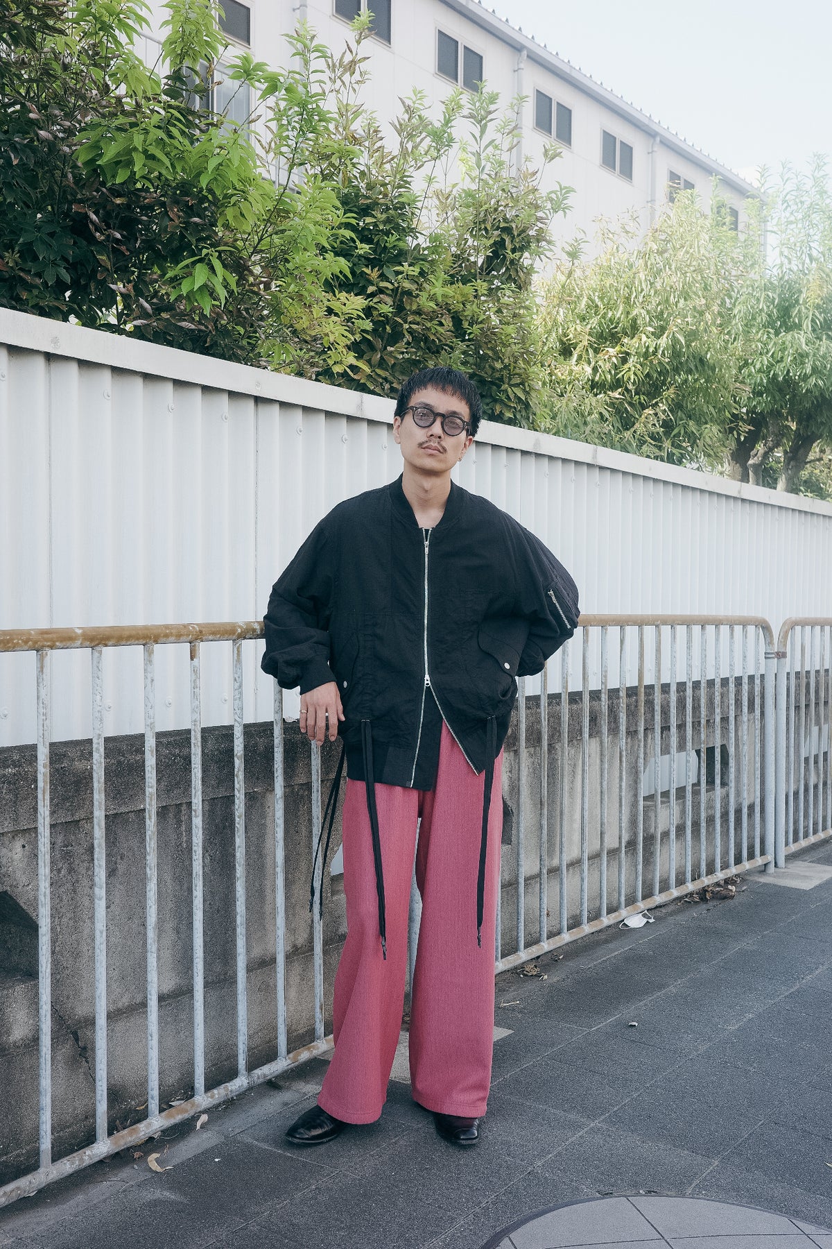 ULTERIOR FADED SILKY TERRY BAGGY SWEAT PANTS (The BORDER Edit.)
