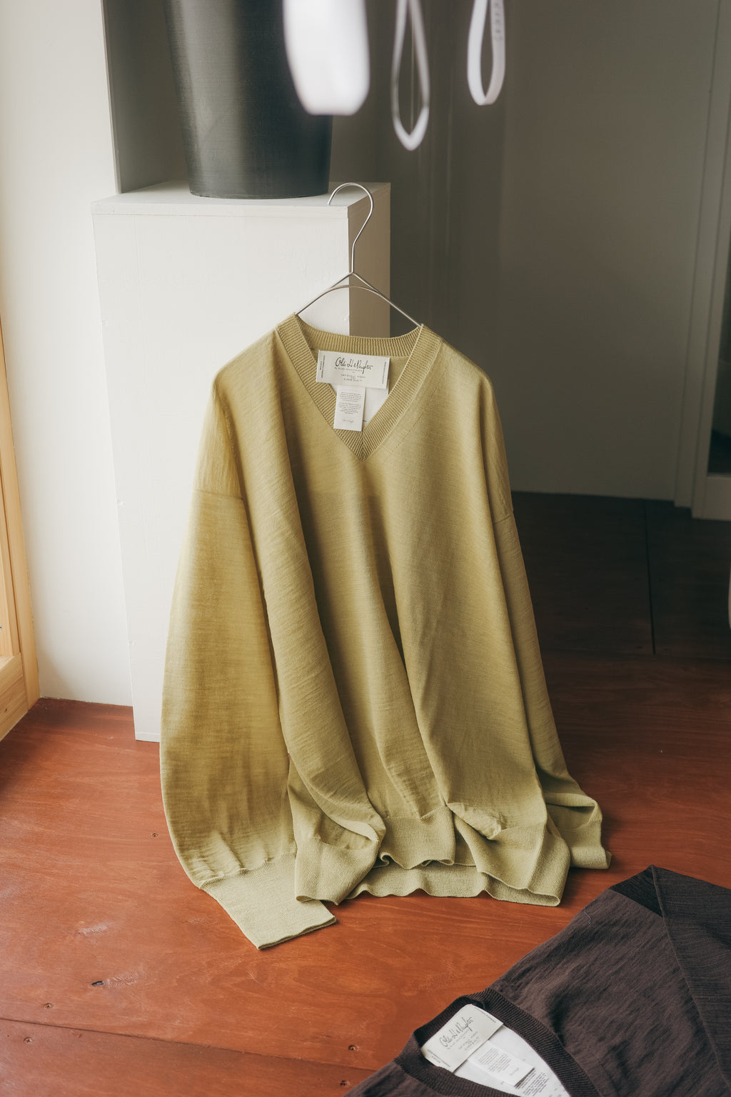 Olde H & Daughter HIGH TWISTED WOOL V P/O