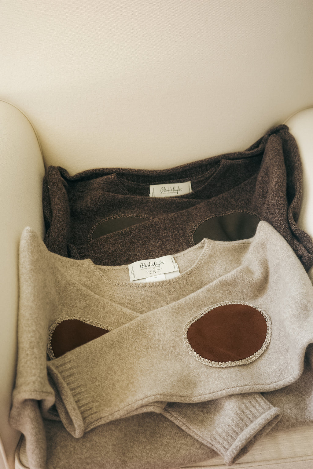 Olde H & Daughter WOOL/CASHMERE BOAT NECK P/O