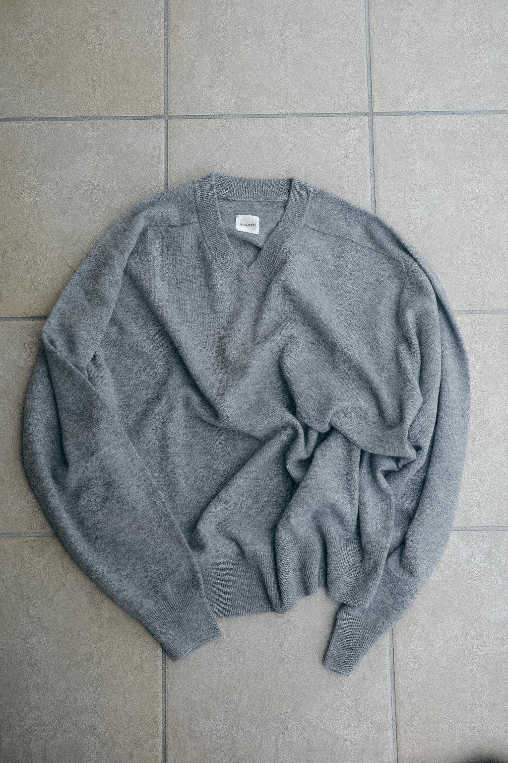 BISOWN CASHMERE B V NECK