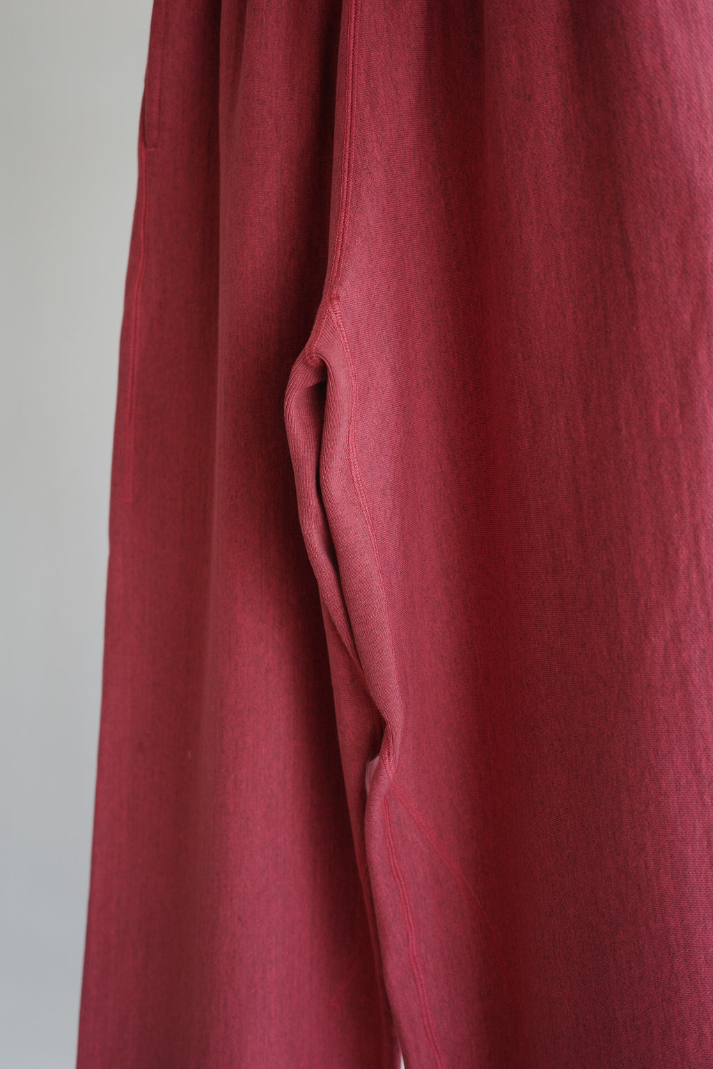 ULTERIOR FADED SILKY TERRY BAGGY SWEAT PANTS (The BORDER Edit.)