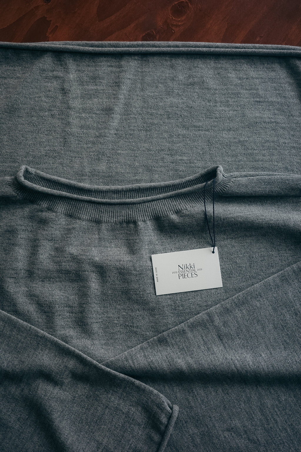 Nikki ESSENTIAL PIECES Suvin Wool Basque Shirt