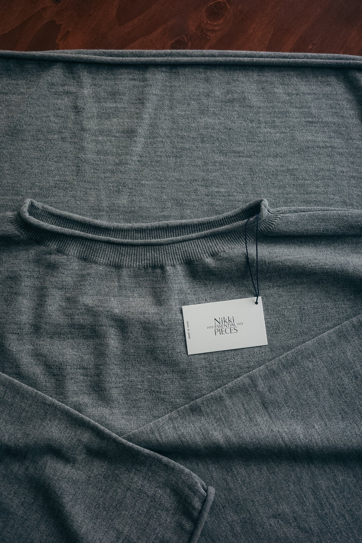 Nikki ESSENTIAL PIECES Suvin Wool Basque Shirt