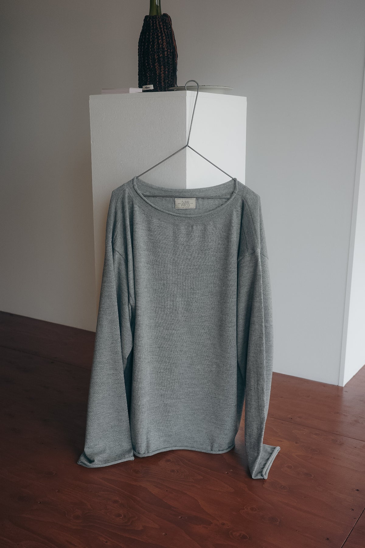 Nikki ESSENTIAL PIECES Suvin Wool Basque Shirt