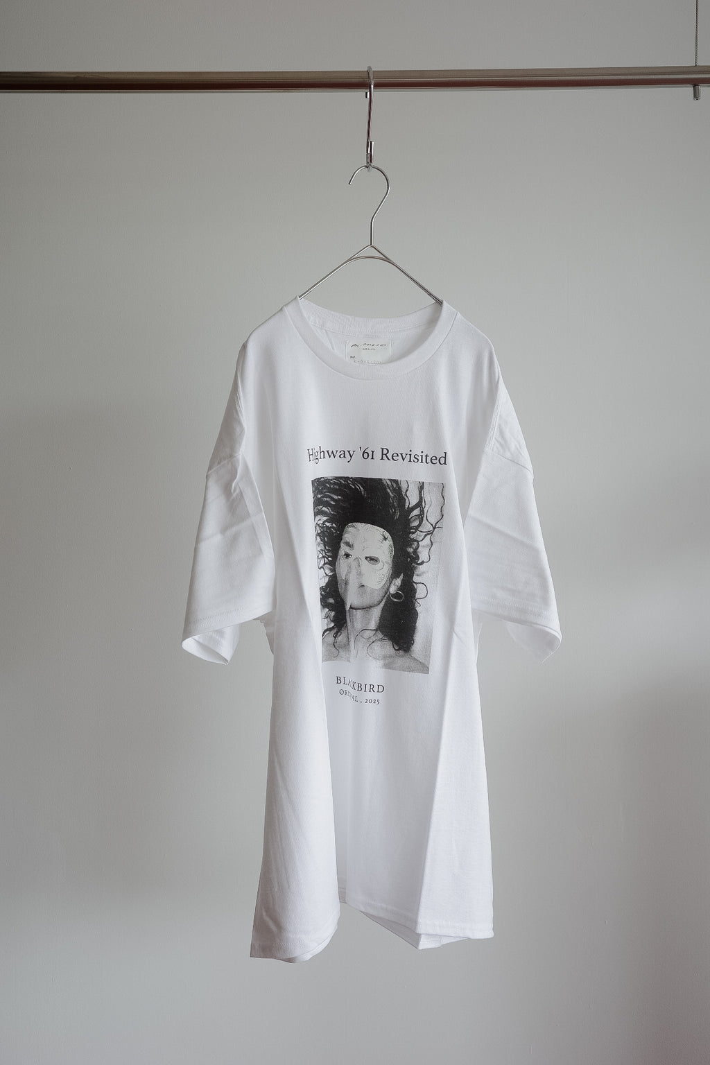 BLACKBIRD short sleeve cut sewn 01