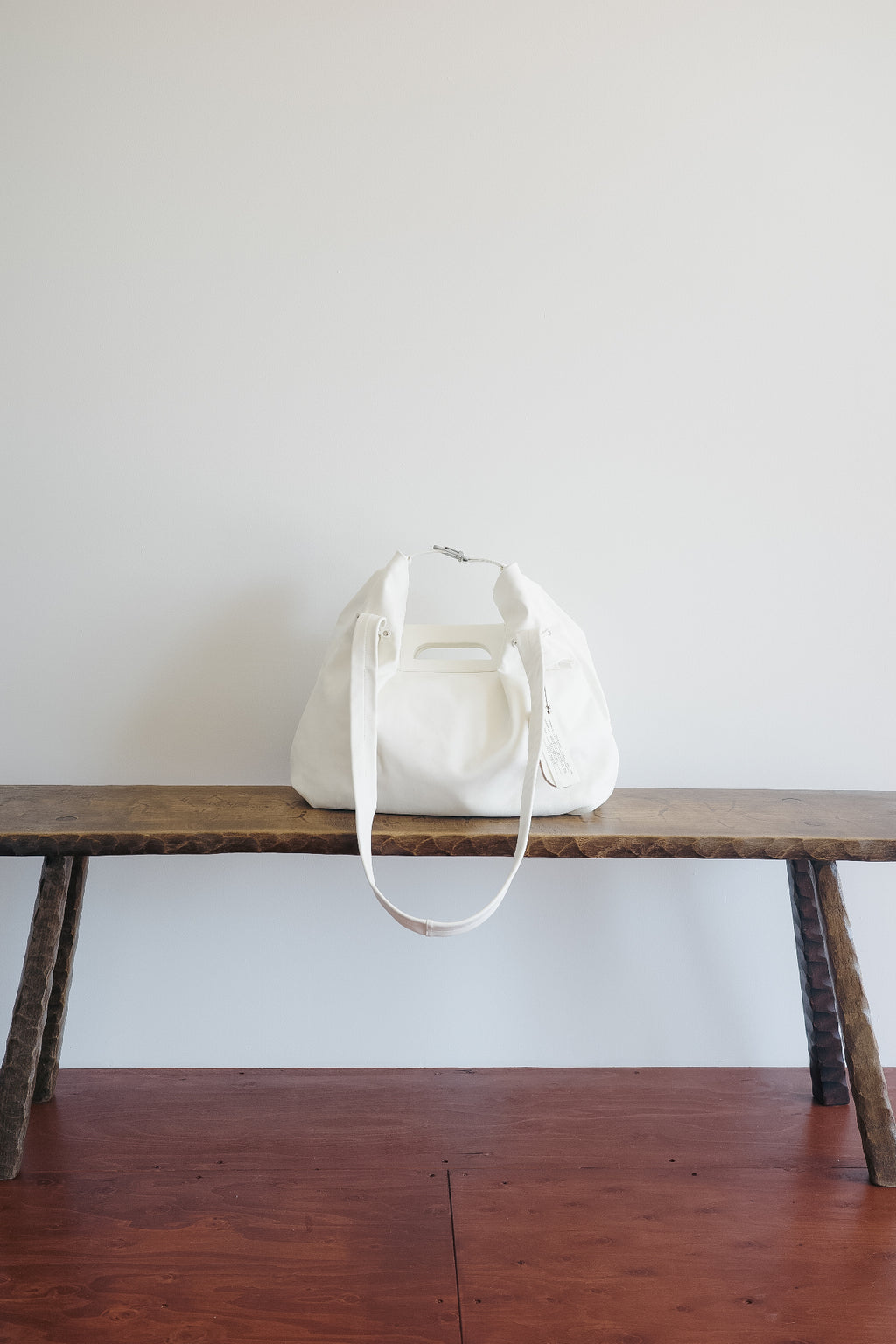 【10末-11頭 再入荷】CECCHI DE ROSSI MARKET NODO LEATHER