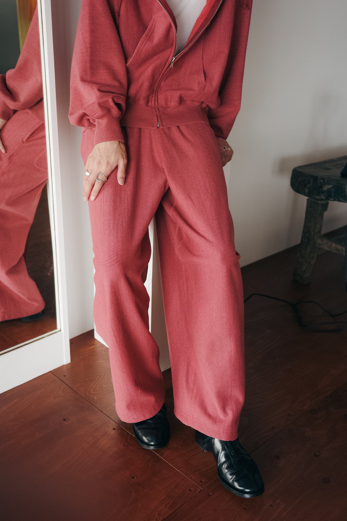 ULTERIOR FADED SILKY TERRY BAGGY SWEAT PANTS (The BORDER Edit.)