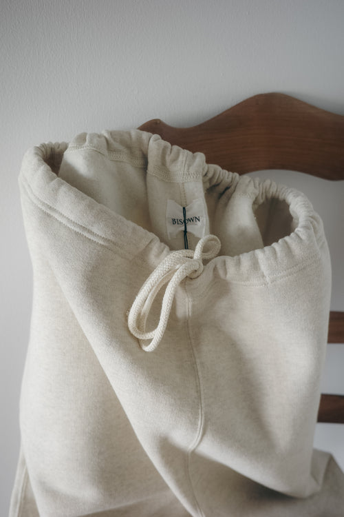 BISOWN LOOSE SWEAT PANTS