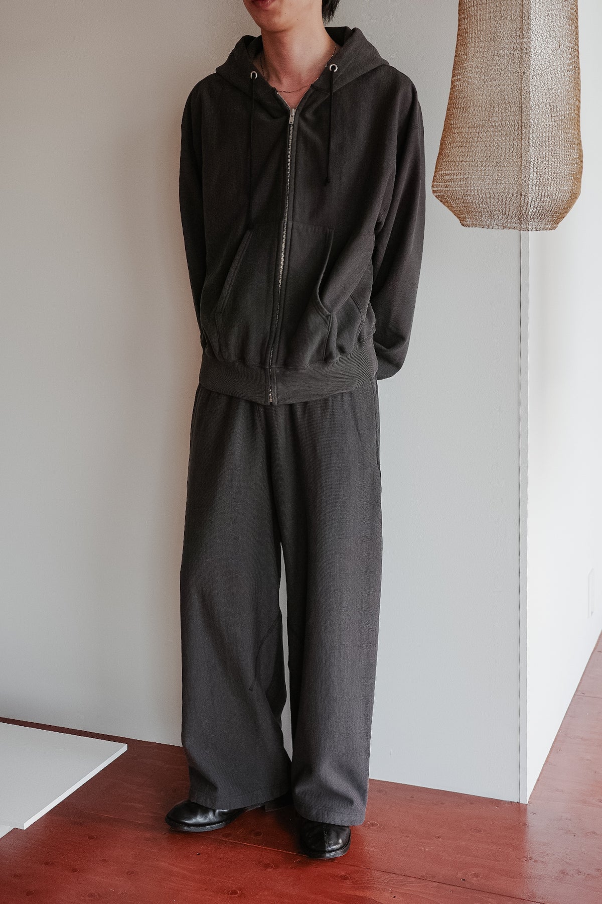 ULTERIOR FADED SILKY TERRY BAGGY SWEAT PANTS (The BORDER Edit.)