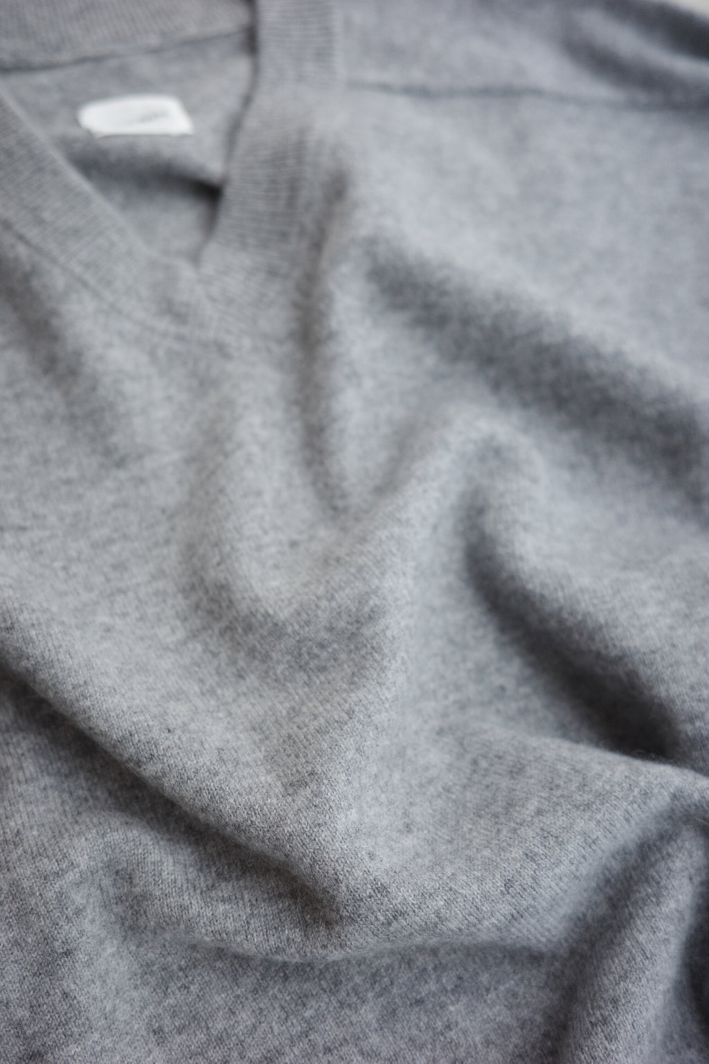 BISOWN CASHMERE B V NECK