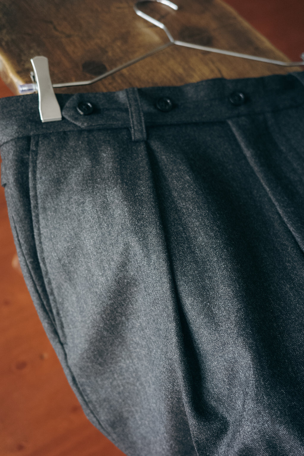 ULTERIOR MELANGE BARATHEA STRIPE TUCKED TROUSERS
