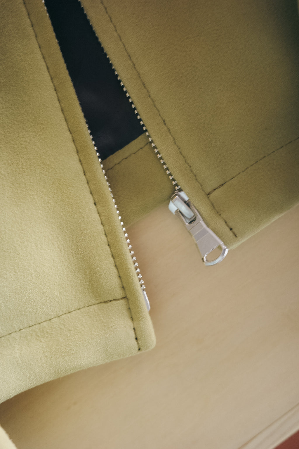 ENCOMING LEATHER FRONT ZIP BLOUSON