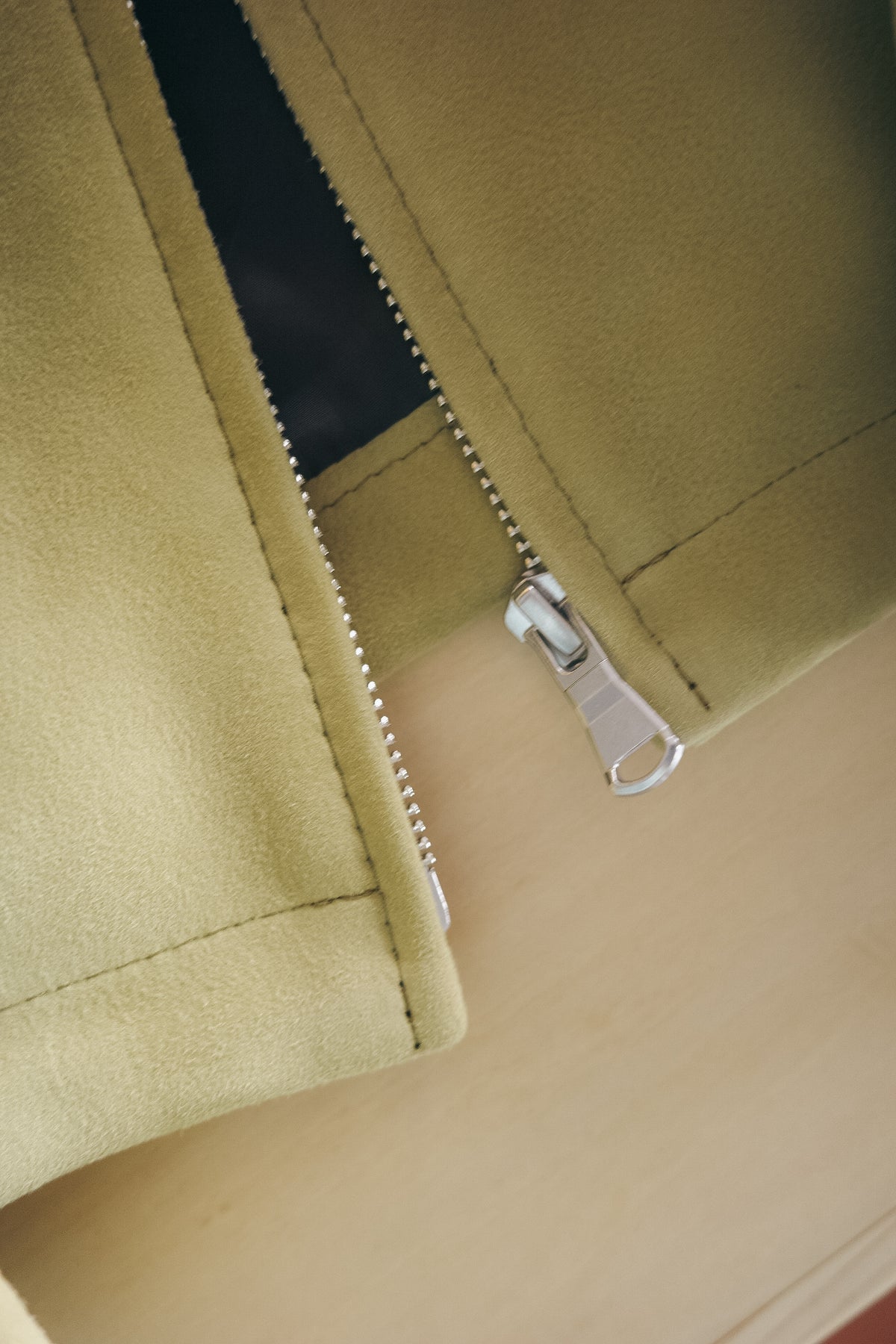 ENCOMING LEATHER FRONT ZIP BLOUSON