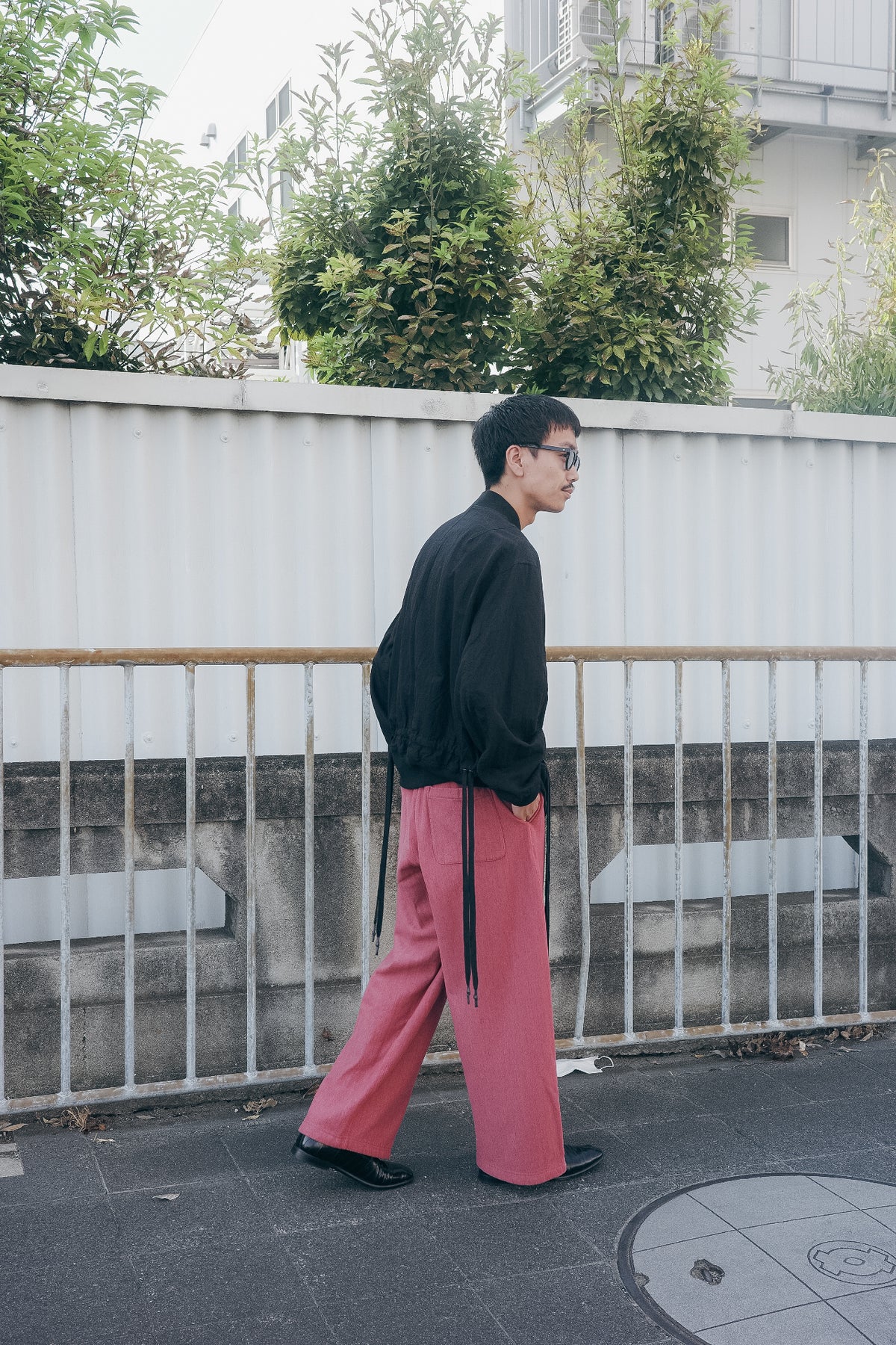 ULTERIOR FADED SILKY TERRY BAGGY SWEAT PANTS (The BORDER Edit.)