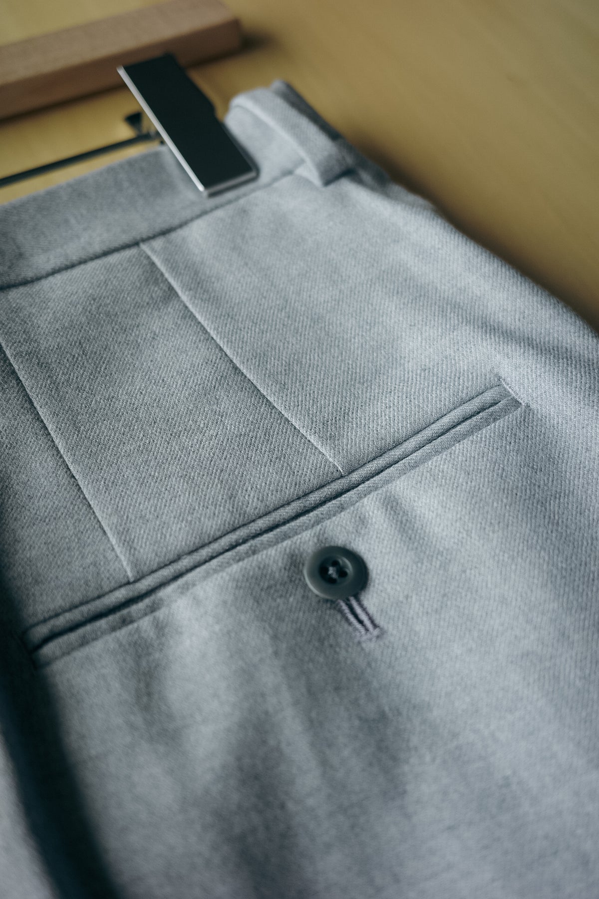 m's braque TUCKED BAGGY PANTS (The BORDER Edit.)