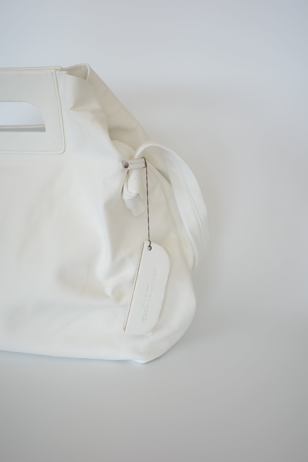 【10末-11頭 再入荷】CECCHI DE ROSSI MARKET NODO LEATHER