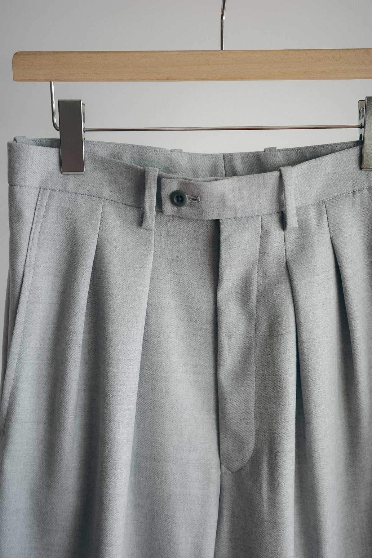 m's braque TUCKED BAGGY PANTS (The BORDER Edit.)