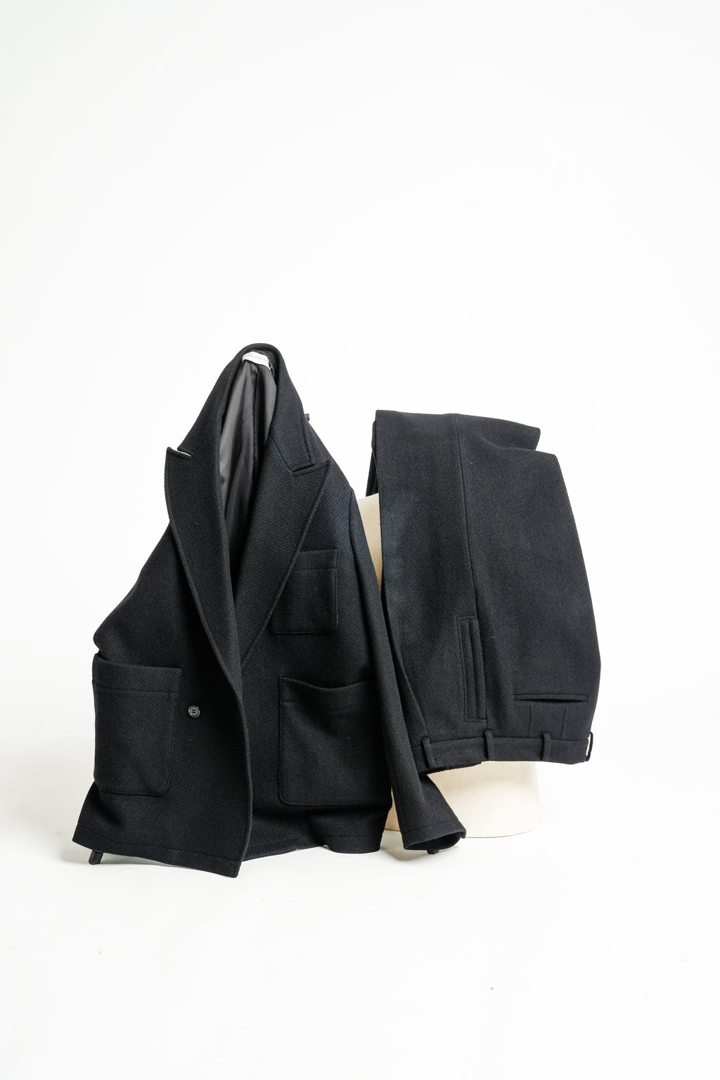 ENCOMING RELAXED DOUBLED JACKET (Limited)