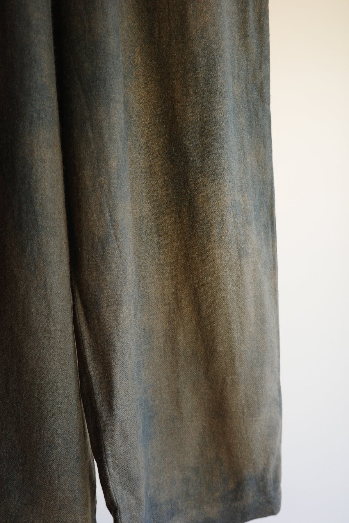 Gorsch Ryukyu Indigo Dyed Brushed Ramie Linen Wool Easy Trousers