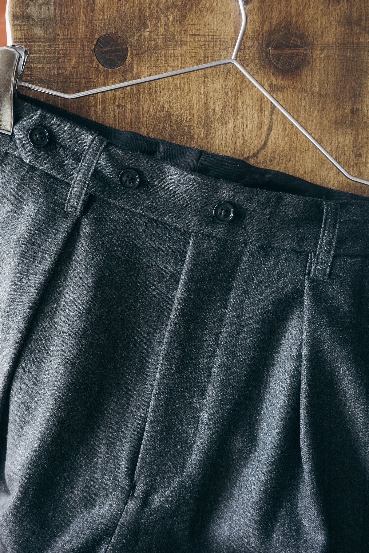 ULTERIOR MELANGE BARATHEA STRIPE TUCKED TROUSERS