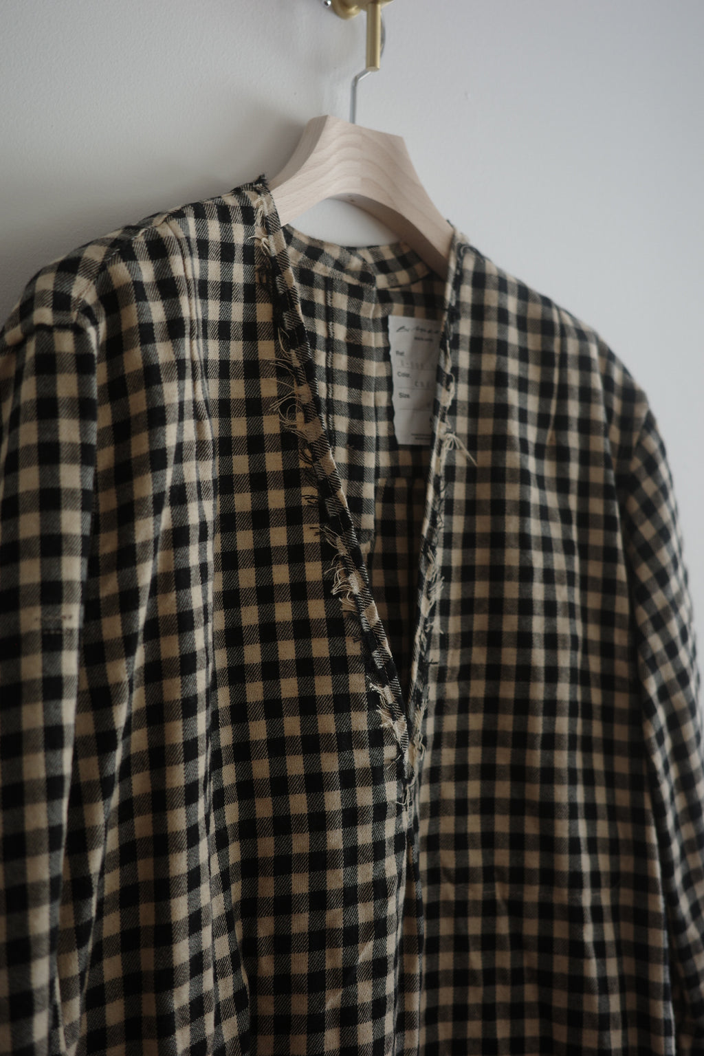 BLACKBIRD pullover shirt