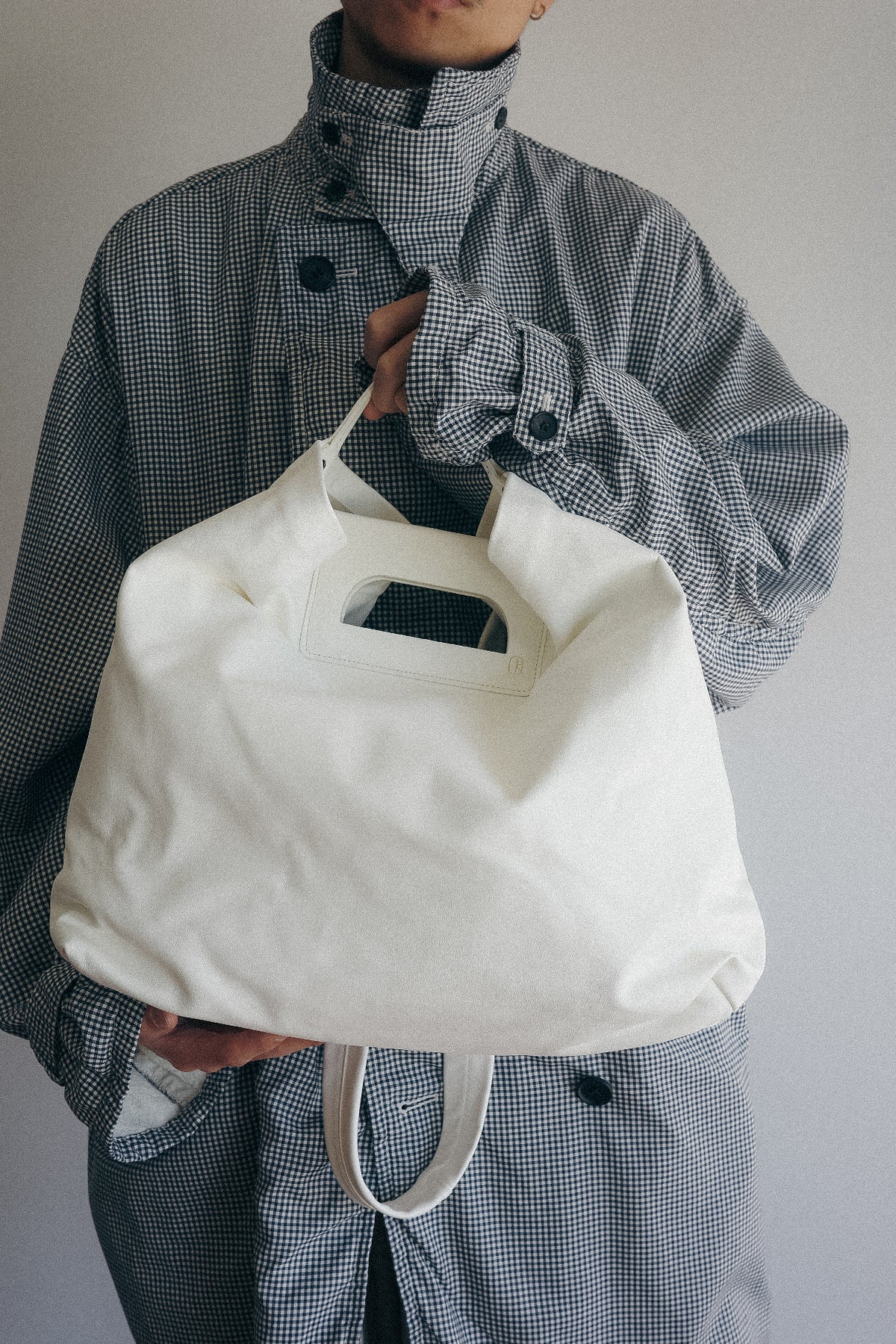 【10末-11頭 再入荷】CECCHI DE ROSSI MARKET NODO LEATHER